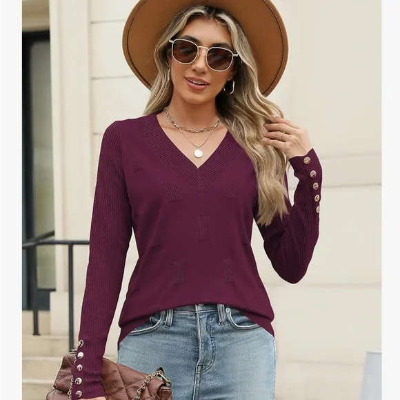 Purple V-Neck Knit Sweater with Textured Fabric - Picture 2 of 2